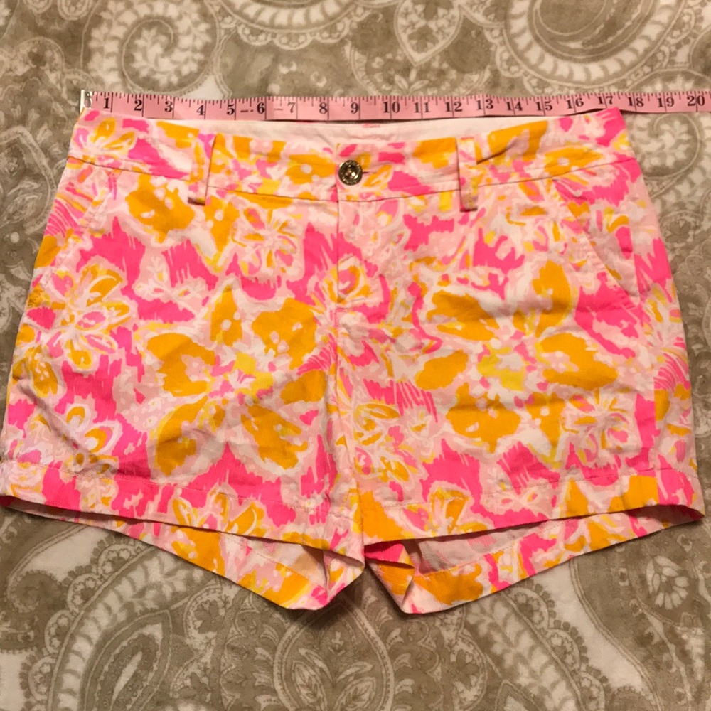 Lilly Pulitzer shorts size 8